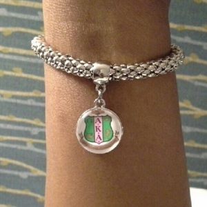 Alpha Kappa Alpha Sorority  inc bracelet